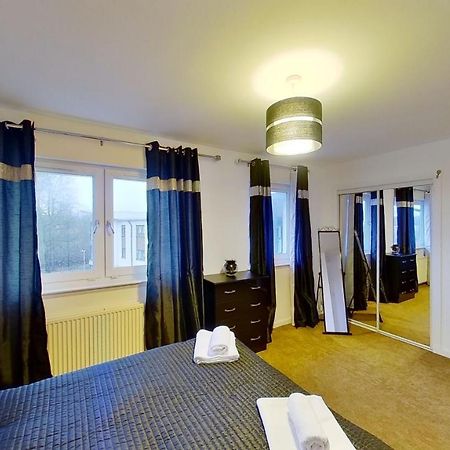 Orange Town House - Shaw Road, Only 6 Minutes To City Centre Aberdeen Zewnętrze zdjęcie