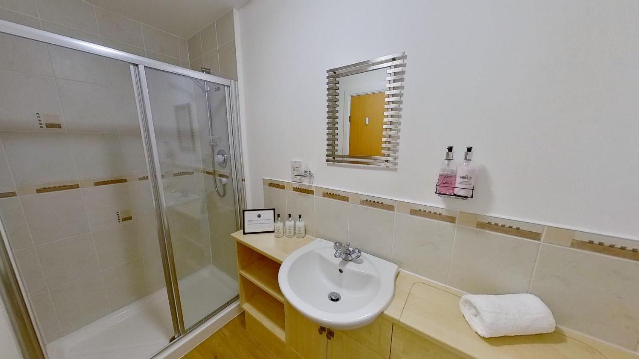 Orange Town House - Shaw Road, Only 6 Minutes To City Centre Aberdeen Zewnętrze zdjęcie