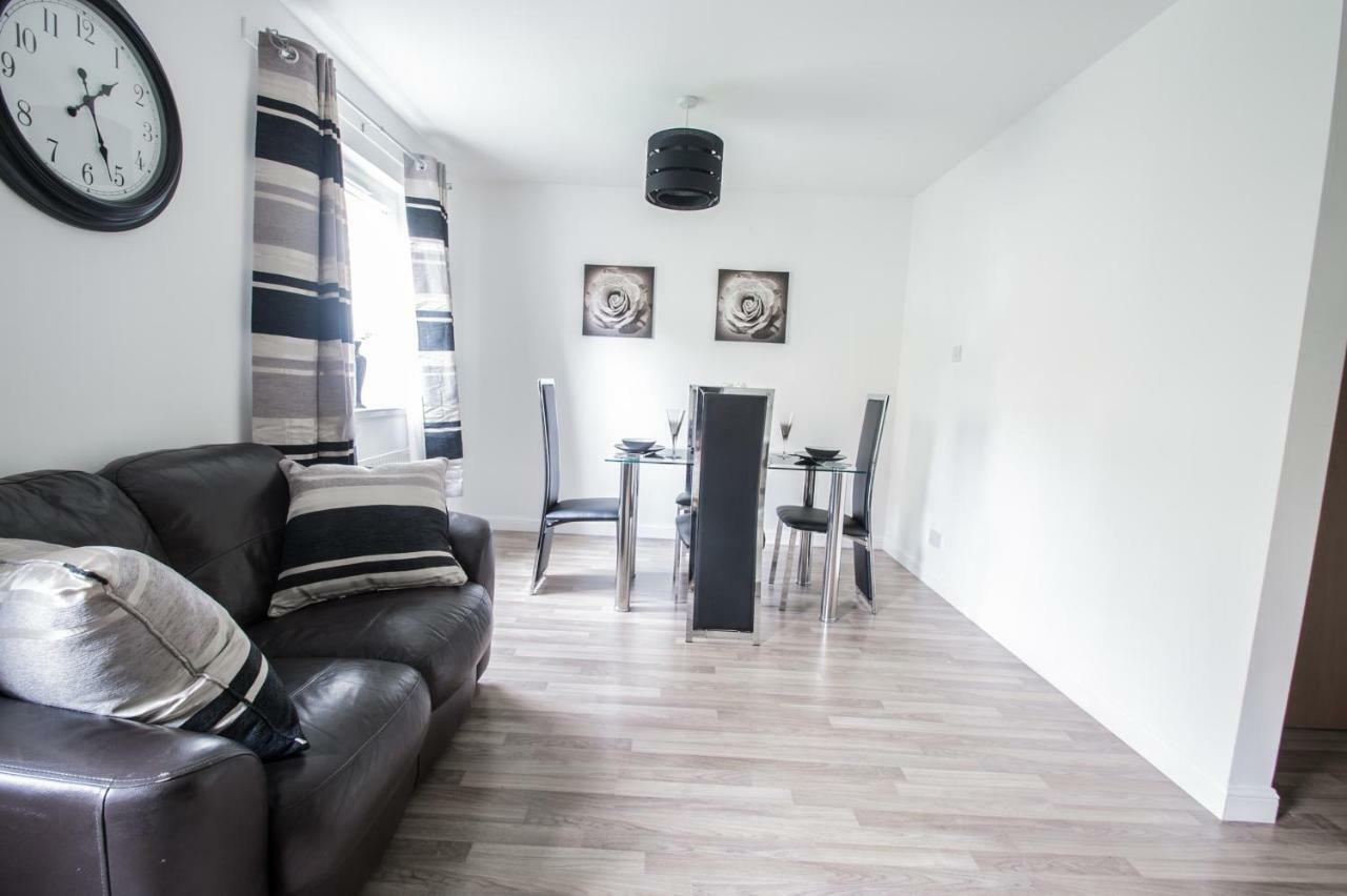 Orange Town House - Shaw Road, Only 6 Minutes To City Centre Aberdeen Zewnętrze zdjęcie