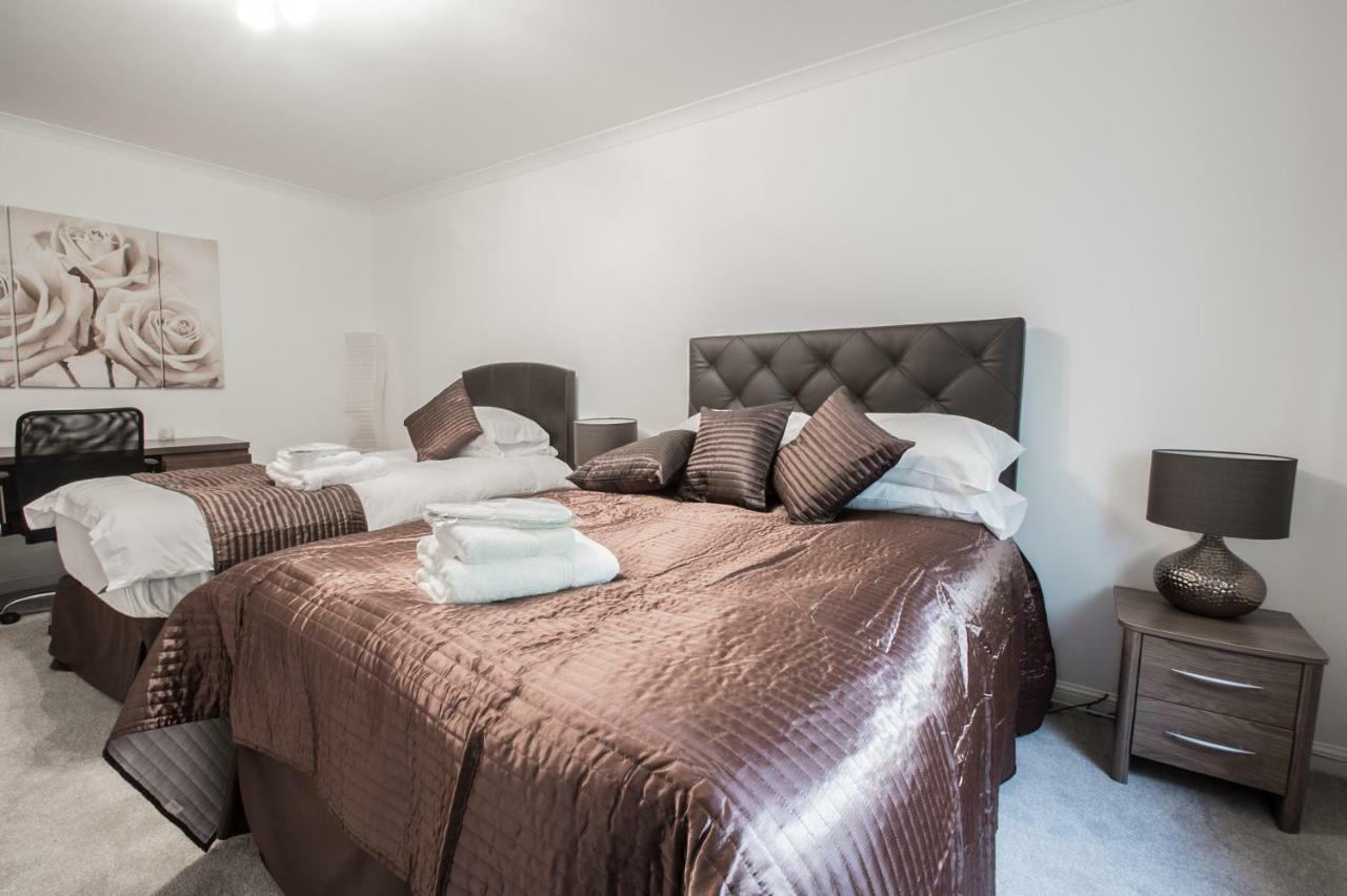 Orange Town House - Shaw Road, Only 6 Minutes To City Centre Aberdeen Zewnętrze zdjęcie