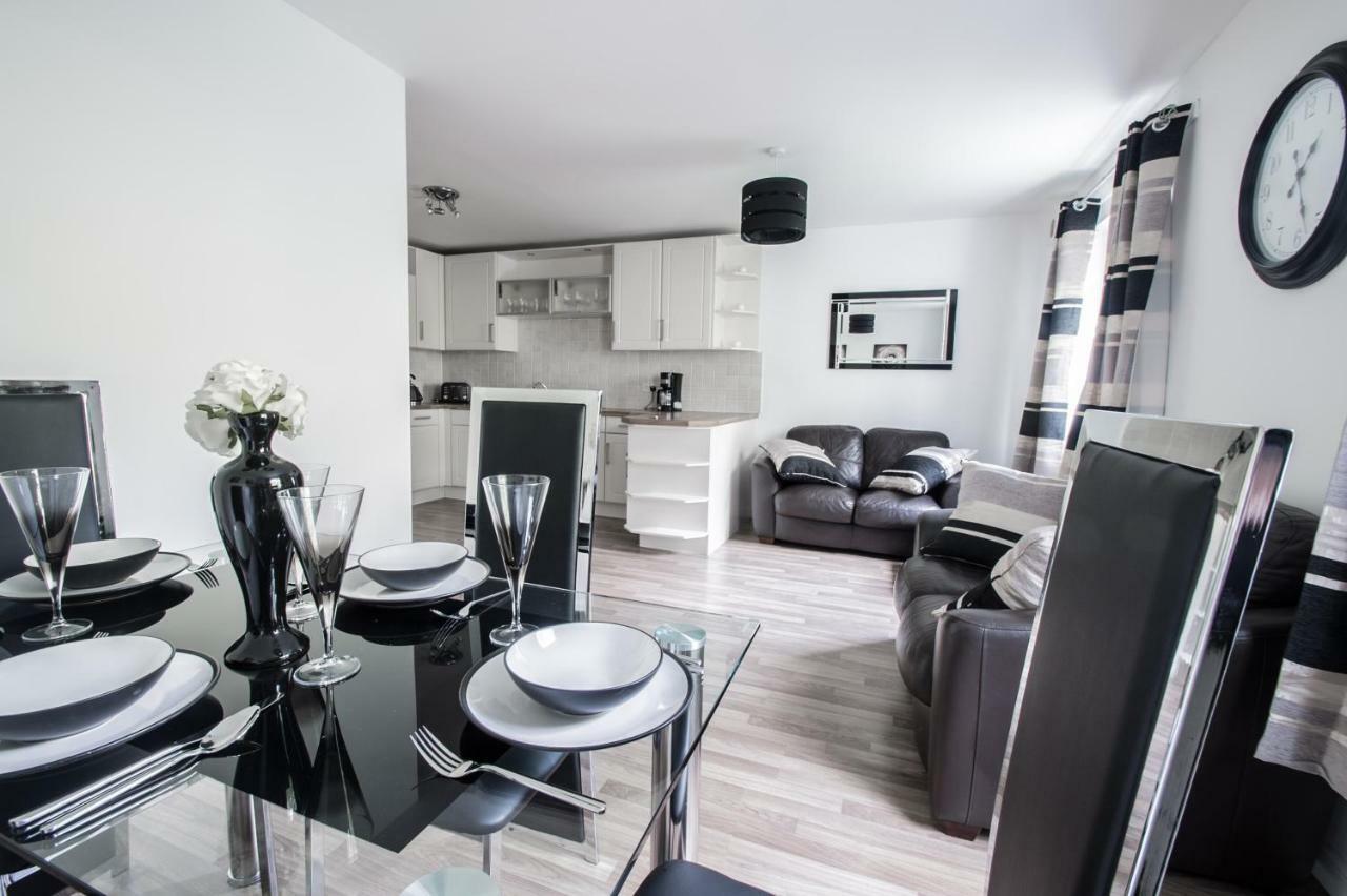 Orange Town House - Shaw Road, Only 6 Minutes To City Centre Aberdeen Zewnętrze zdjęcie