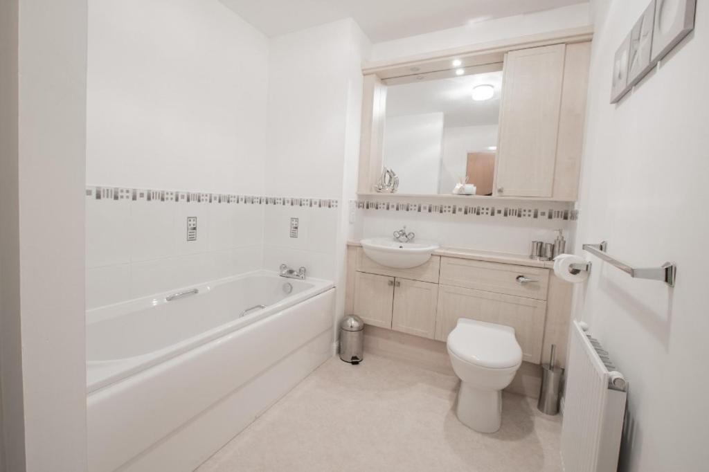 Orange Town House - Shaw Road, Only 6 Minutes To City Centre Aberdeen Zewnętrze zdjęcie